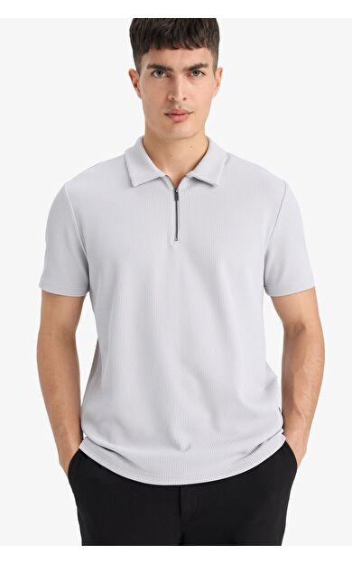 DeFacto Regular Fit Yarım Fermuarlı Pilise Kısa Kollu Polo Tişört