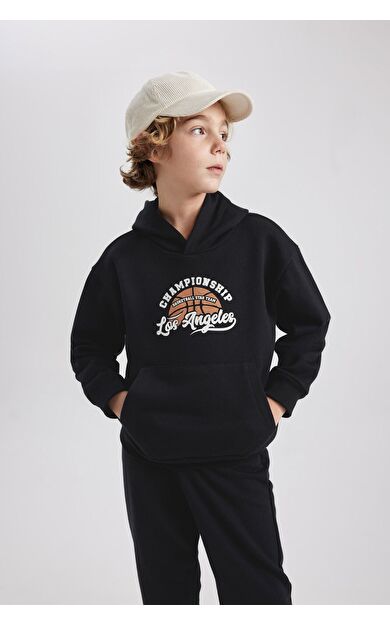 DeFacto Erkek Çocuk Regular Fit Kapüşonlu Sweatshirt B7821A8NSBK81