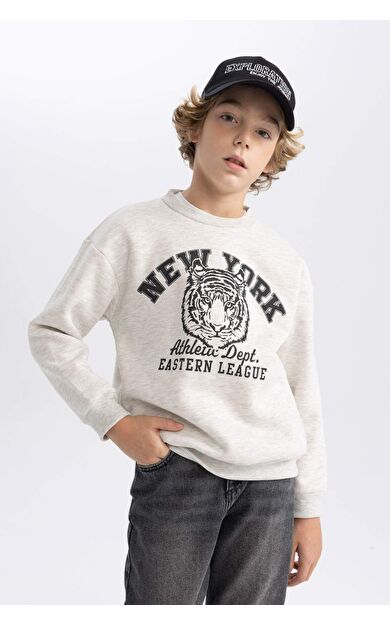 DeFacto Erkek Çocuk Regular Fit Bisiklet Yaka Sweatshirt B7822A8NSGR400