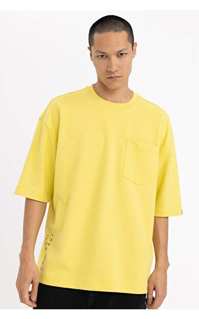 DeFacto Loose Fit Bisiklet Yaka Baskılı Tişört B8126AX23CWYL15
