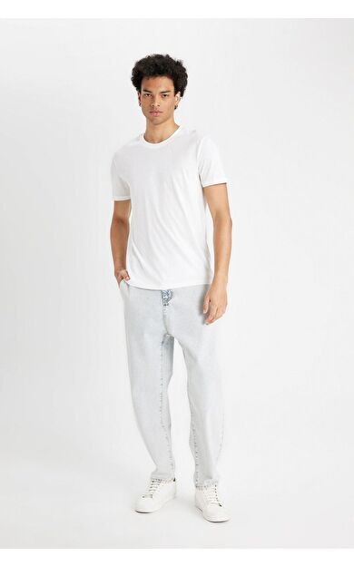 DeFacto Relaxed Slouchy Fit Havuç Kalıp Normal Bel Daralan Paça Jean Pantolon