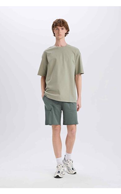 DeFacto %100 Pamuk Slim Fit Dar Kesim Dar Paça Cepli Basic Düz Şort B8673AX25SMGN463