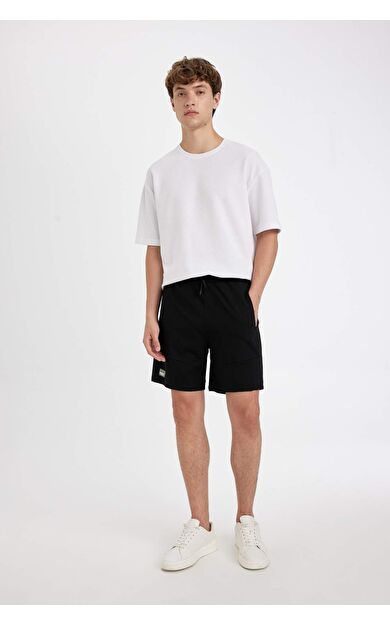 DeFacto Slim Fit Dar Paça Şort B8674AX24SMBK81
