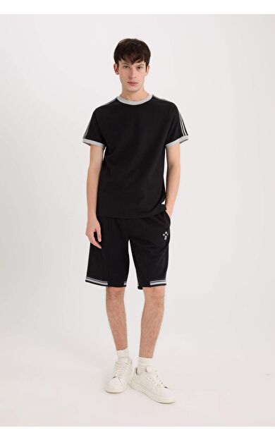 DeFacto Regular Fit Baskılı Düz Paça Şort