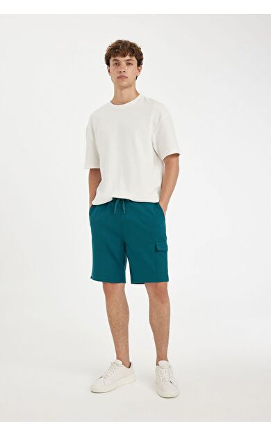DeFacto DeFactoFit Regular Fit Düz Paça Ağır Kumaş Şort B8796AX24SMGN1211