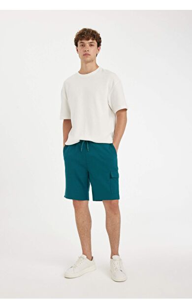 DeFacto DeFactoFit Regular Fit Düz Paça Ağır Kumaş Şort B8796AX24SMGN1211