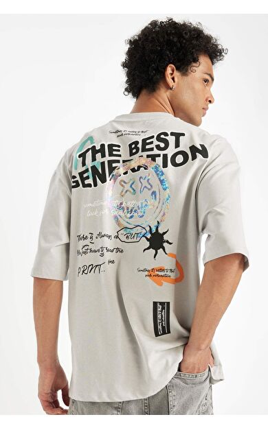 DeFacto Loose Fit Bisiklet Yaka Sırt Baskılı Kısa Kollu Tişört B8950AX24AUGR184