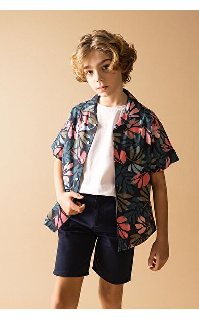DeFacto Erkek Çocuk Oversize Fit Polo Yaka Viskon Kısa Kollu Gömlek B8962A824SMNV135