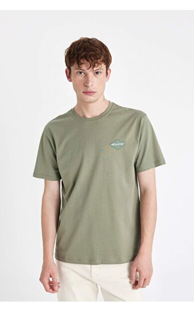 DeFactoFit Regular Fit Bisiklet Yaka Baskılı Kısa Kollu Tişört B9007AX24SMKH373