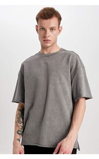 DeFacto Comfort Fit Bisiklet Yaka Tişört B9223AX23WNGR367