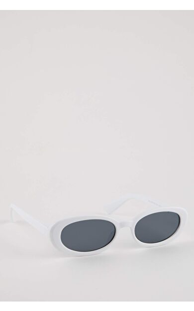 Kadın Oval Plastik Güneş Gözlüğü