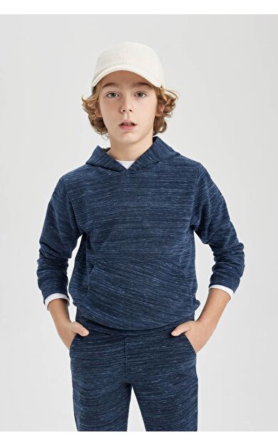 DeFacto Erkek Çocuk Regular Fit Bisiklet Yaka Sweatshirt C0084A823CWIN232