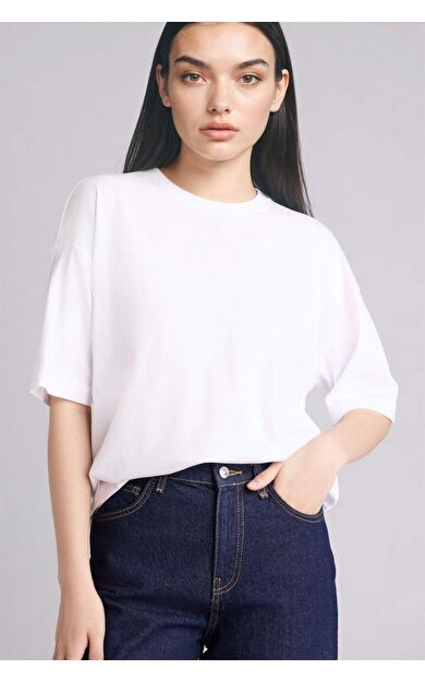 Oversıze Bisiklet Yaka Basıc Düz Penye Kısa Kollu Tişört