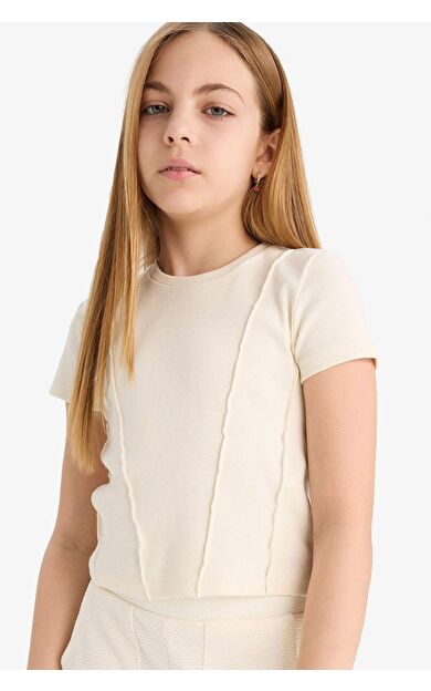 DeFacto Kız Çocuk Slim Fit Dar Kesim Bisiklet Yaka Basic Düz Ribana Kısa Kollu Tişört C0104A825SMER98