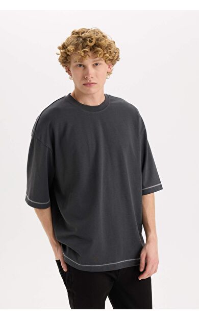 DeFacto Loose Fit Bisiklet Yaka Kısa Kollu Ağır Kumaş Tişört C0147AX25SPAR231