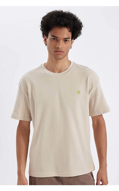 DeFactoFit Oversize Fit Bisiklet Yaka Baskılı Kısa Kollu Tişört C0151AX24AUBG786