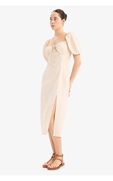 Kalp Yaka Yırtmaçlı Keten Karışımlı Kısa Kollu Midi Elbise