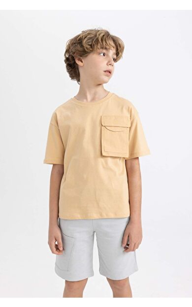 DeFacto Erkek Çocuk Oversize Fit Bisiklet Yaka Kısa Kollu Tişört C1342A824SMBG289