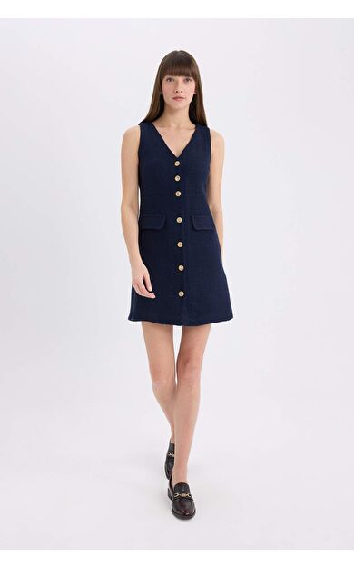 V Yaka Kolsuz Düğme Detaylı Midi Elbise