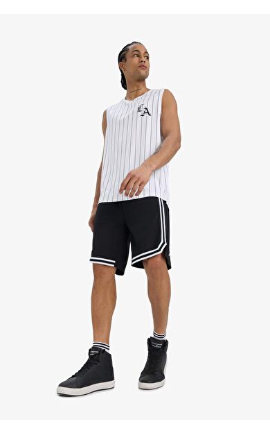 DeFacto DeFactoFit Hızlı Kuruyan Standart Fit Sporcu Kısa Paça Ağır Kumaş Şort C1840AX25HSBK81