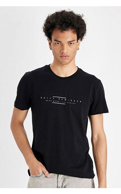 DeFacto DeFactoFit Slim Fit Bisiklet Yaka Baskılı Kısa Kollu Tişört C2076AX24AUBK81