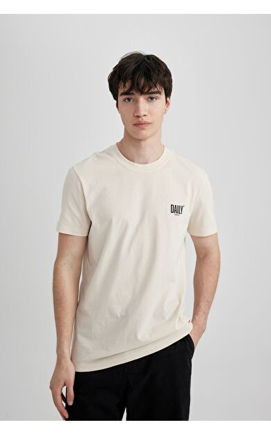 DeFacto Slim Fit Bisiklet Yaka Baskılı Kısa Kollu Tişört C2078AX24SMBG700