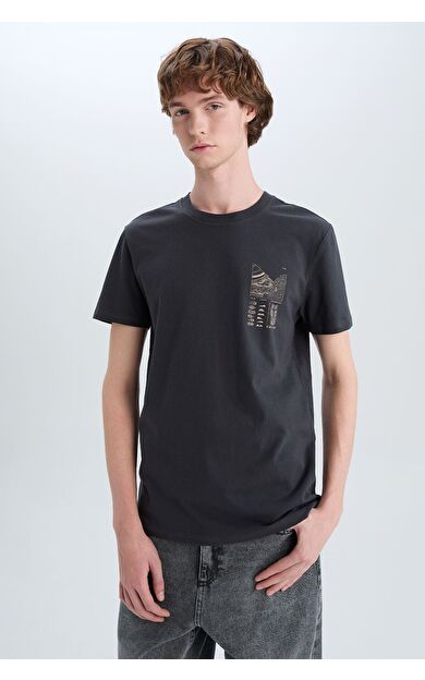 DeFacto Slim Fit Dar Kesim Bisiklet Yaka Baskılı Kısa Kollu Tişört C2131AX25SMAR231