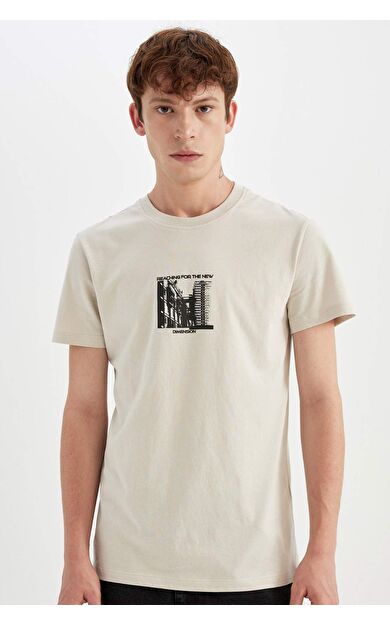 DeFacto Slim Fit Dar Kesim Bisiklet Yaka Baskılı Pamuklu Kısa Kollu Tişört