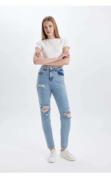 DeFactoFit Lina Lina Mom Fit Yırtık Detaylı Yüksek Bel Bilek Boy Jean Yıkamalı Pantolon