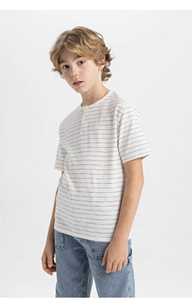 DeFactoFit Erkek Çocuk Regular Fit Hakim Yaka Kısa Kollu Tişört