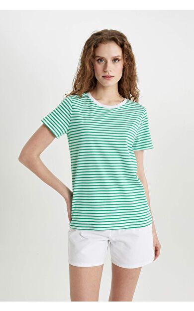 DeFacto Regular Fit Bisiklet Yaka Kısa Kollu Tişört C2613AX24SPGN689