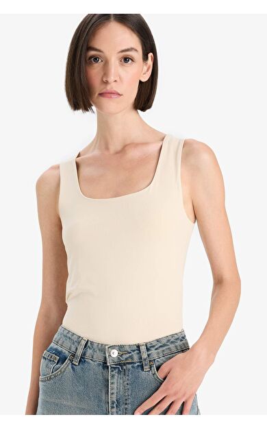 DeFacto Slim Fit Dar Kesim Basic Düz Kare Yaka Atlet C2622AX25AUBG115