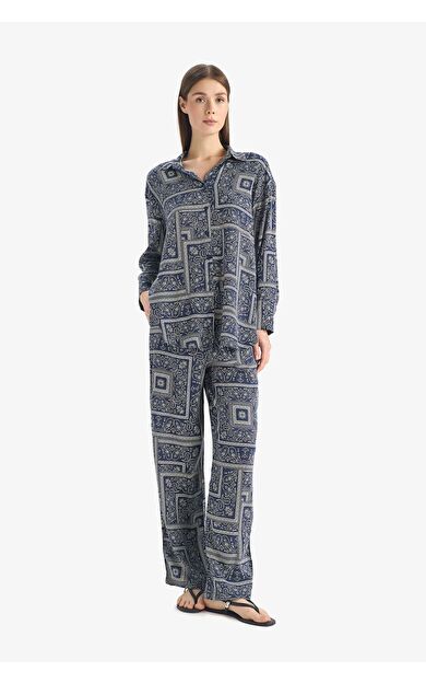 DeFacto Fall in Love Regular Fit Şal Desenli Viskon Plaj Pantolonu C3159AX25SPNV241