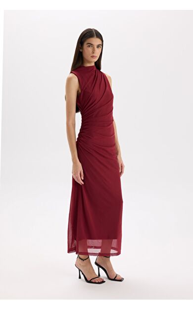 DeFacto Bodycon Vücudu Saran Yarım Balıkçı Yaka Basic Düz Tül Kolsuz Maxi  Elbise
