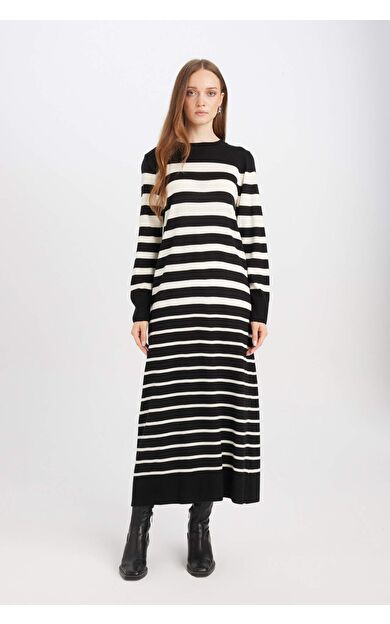 Regular Fit Çizgili Uzun Kollu Maxi Triko Elbise