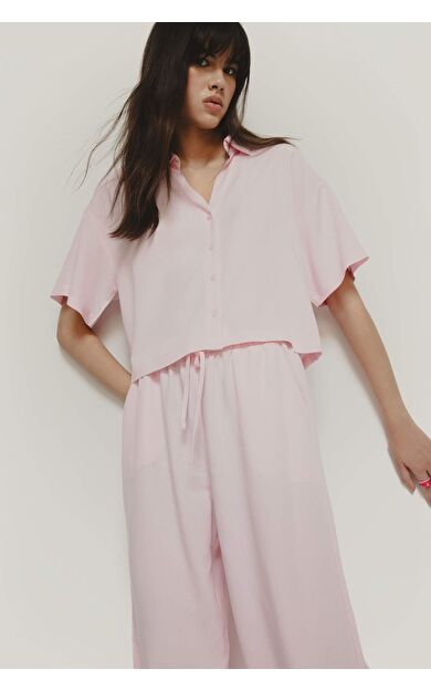 DeFacto Oversize Fit Gömlek Yaka Kısa Kollu Gömlek C3807AX24SPPN171