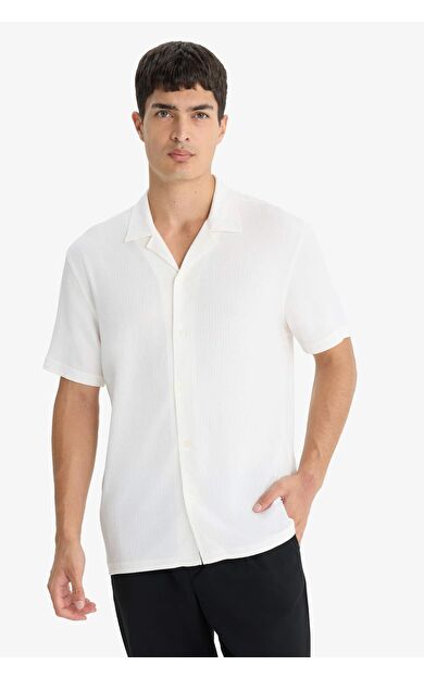 DeFacto Modern Fit Polo Yaka Penye Kısa Kollu Gömlek C4125AX25SMER105