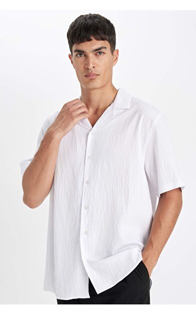 DeFacto DeFactoFit Relax Fit Polo Yaka Krinkıl Kısa Kollu Gömlek C4127AX24AUWT84