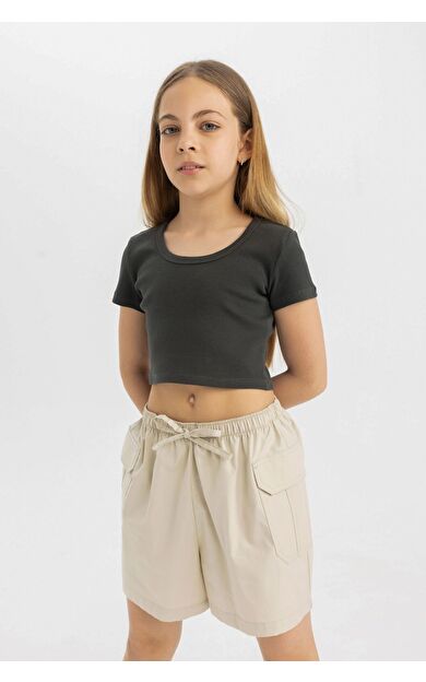 DeFacto Kız Çocuk Slim Fit Bisiklet Yaka Basic Fitilli Kaşkorse Kısa Kollu Tişört C4510A824SMAR211