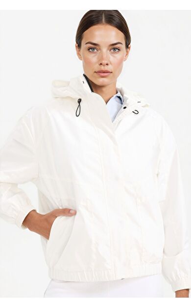DeFacto DeFactoFit Su İtici Regular Fit Kapüşonlu Yağmurluk C4949AX25AUWT80
