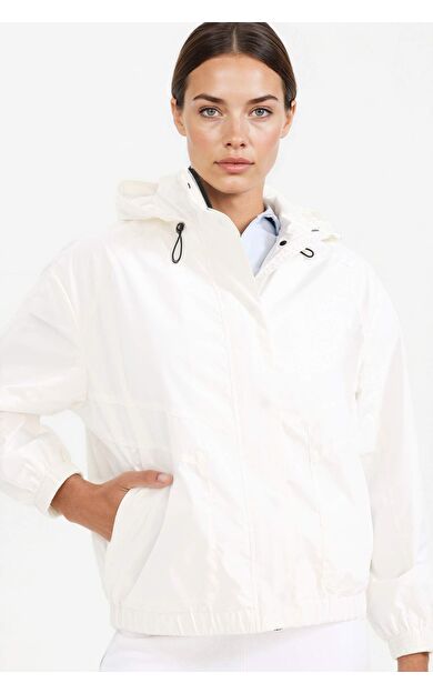 DeFacto DeFactoFit Su İtici Regular Fit Kapüşonlu Yağmurluk C4949AX25AUWT80