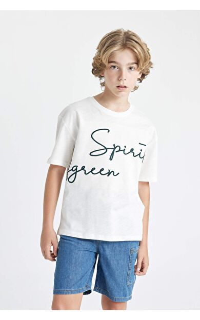 DeFactoFit Erkek Çocuk Oversize Fit Bisiklet Yaka Nakışlı Kısa Kollu Tişört C5084A824HSWT32