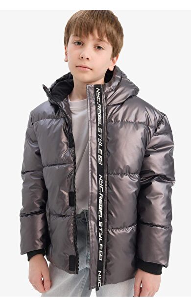 Erkek Çocuk Su İtici Kapüşonlu Polar Astarlı Şişme Mont