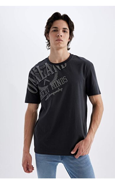 DeFactoFit Regular Fit Bisiklet Yaka Baskılı Kısa Kollu Tişört C5673AX24HSAR204