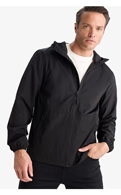 DeFacto Su İtici Slim Fit Dar Kesim Kapüşonlu Fermuarlı Mont C5821AX25AUBK27