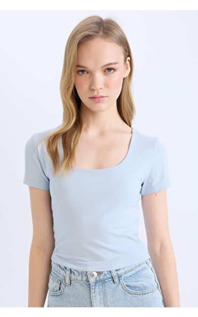 DeFacto Fitted U Yaka Basic Düz Kısa Kollu Tişört C6102AX25SMBE343