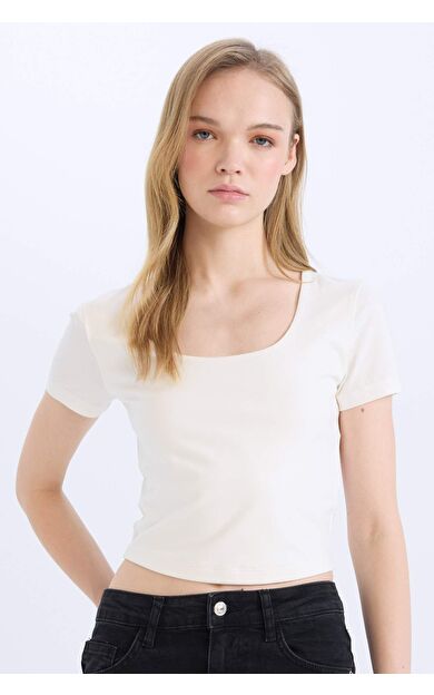 DeFacto Fitted U Yaka Kısa Kollu Tişört C6102AX25SMWT32