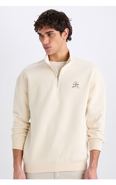 DeFacto Comfort Regular Fit Rahat Kalıp Fermuarlı Dik Yaka Baskılı Sweatshirt C6132AX25SPBG700