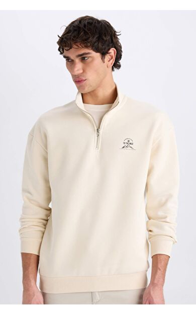 DeFacto Comfort Regular Fit Rahat Kalıp Fermuarlı Dik Yaka Baskılı Sweatshirt C6132AX25SPBG700