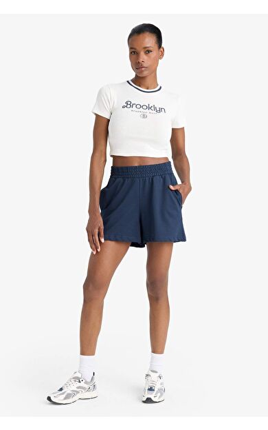 DeFactoFit Oversize Geniş Kalıp Kısa Paça Sporcu Şort C6135AX25SMNV146